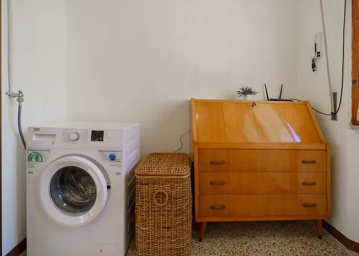 Trilocale Sara アパート ポルトフェッラーイオ